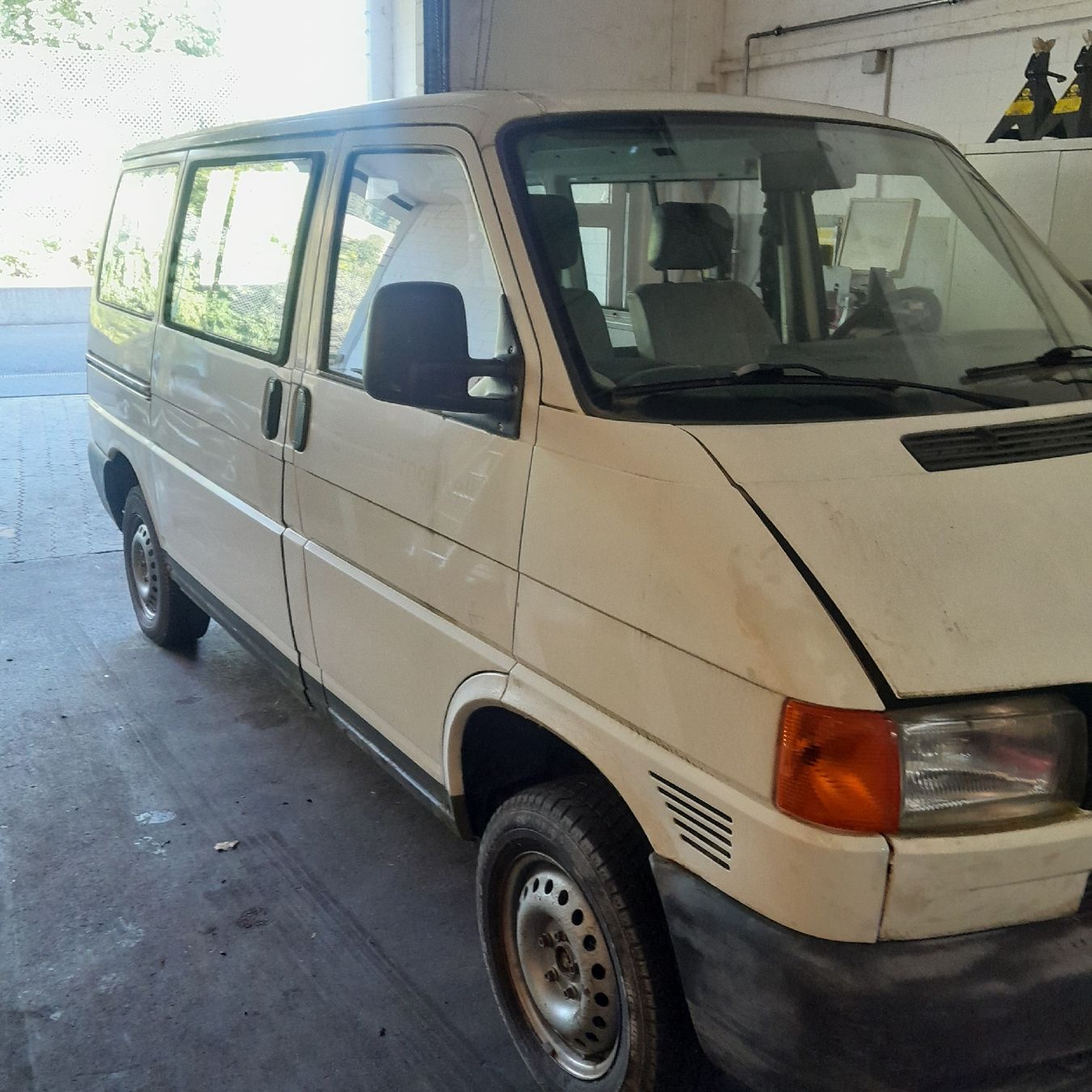 VW Nutzfahrzeuge: VW T4 syncro – Defekt aus Oberkulm von Roessu 1