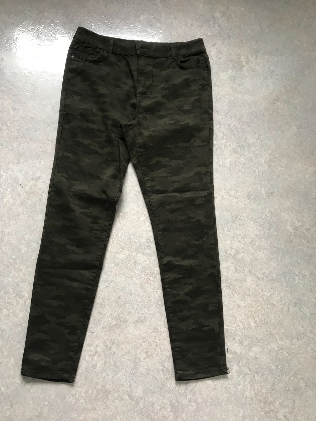 Pantaloni: Hose Gr. 44 Neu – Nuovo (secondo la descrizione) da Frauenfeld venduto da berk39