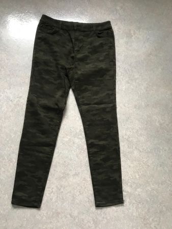 Hose Gr. 44 Neu