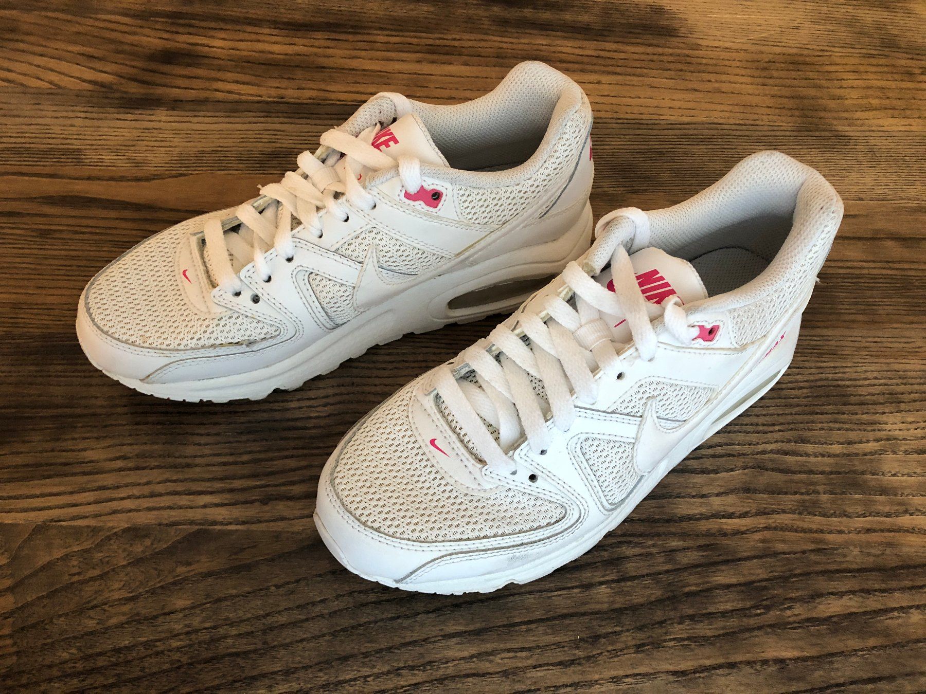 Nike Scarpe da donna: Nike Air Max Sneaker, Gr. 38.5 weiss pink – Usato da Berg am Irchel venduto da Zweiti_Chance 1