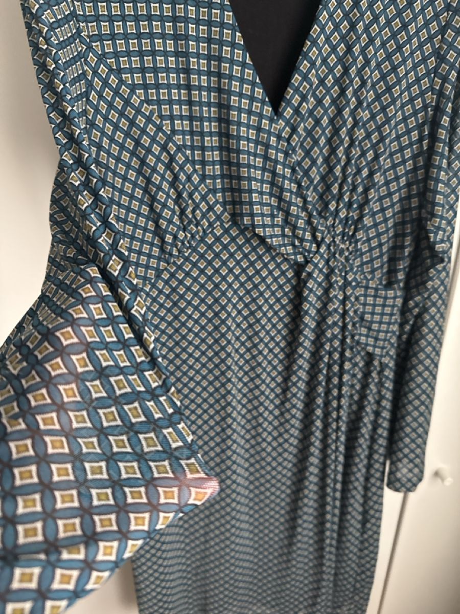 Robes: Kleid Gr M/L  – D'occasion à Winkel par Olirickli05 1