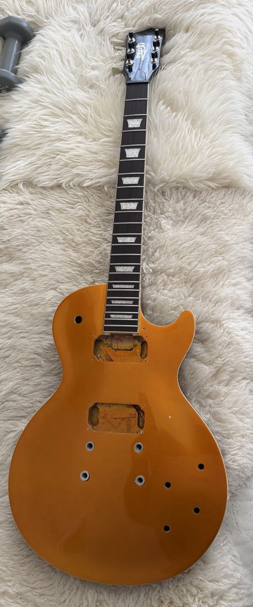 Strumenti musicali: JET GUITARS JL-500 goldtop – Usato da Viganello venduto da 53g_ml6j
