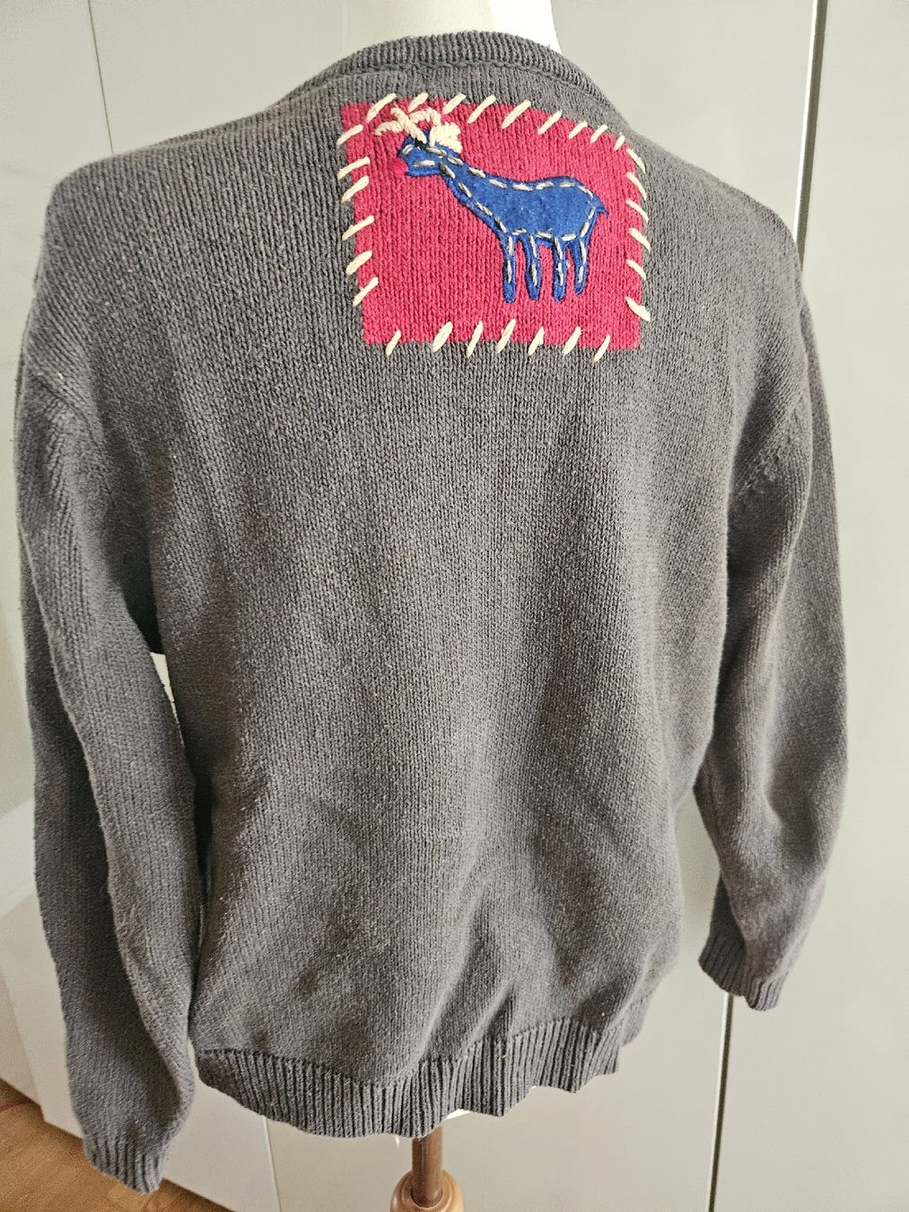 Giacche: Vintage Christmas Cardigan – Usato da Zürich venduto da ColdCoffee 3