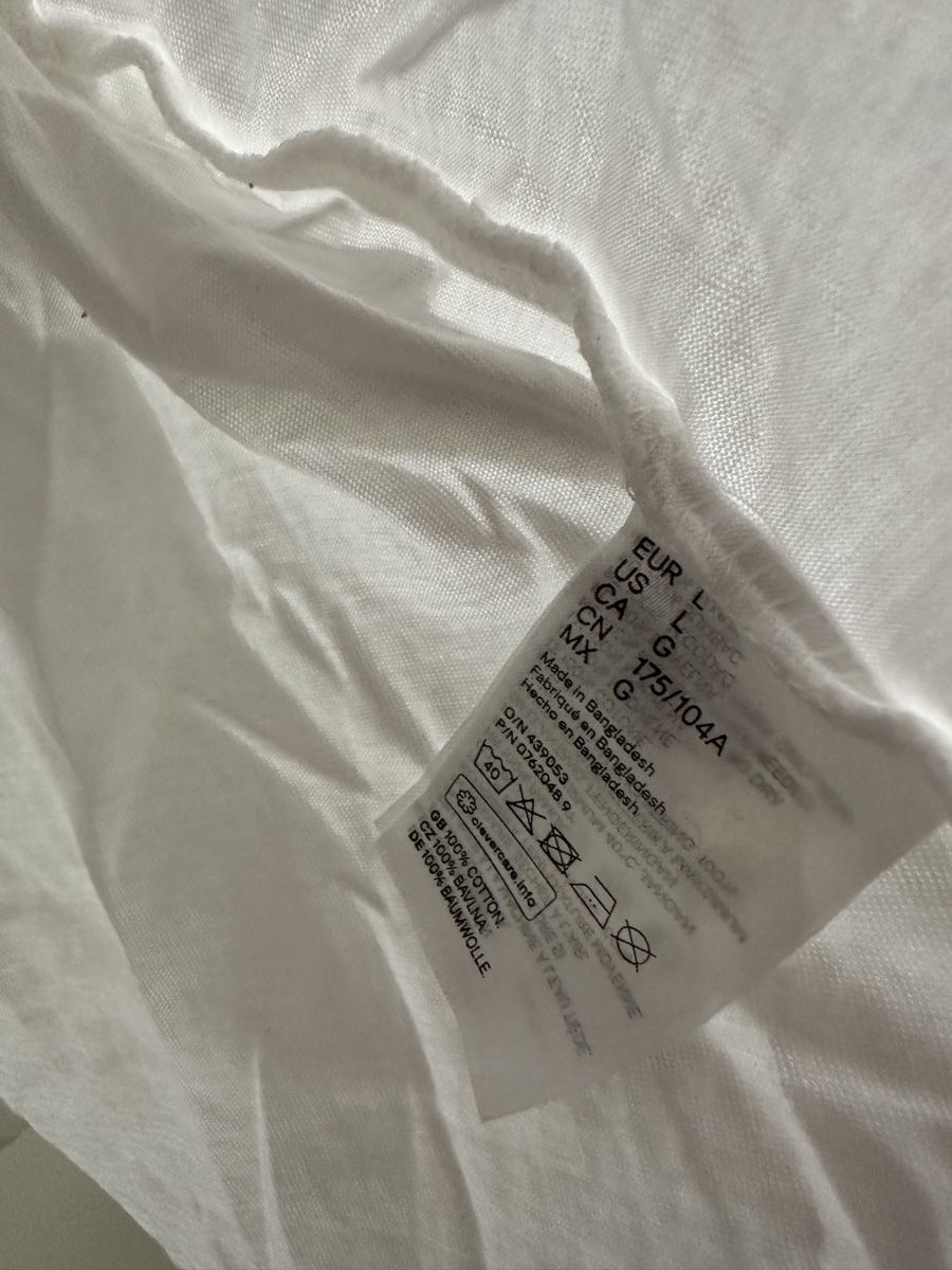 H&M T-Shirts: H&M shirt 100% Baumwolle Gr. M/L – Gebraucht aus Münsingen von Secondhand89 2