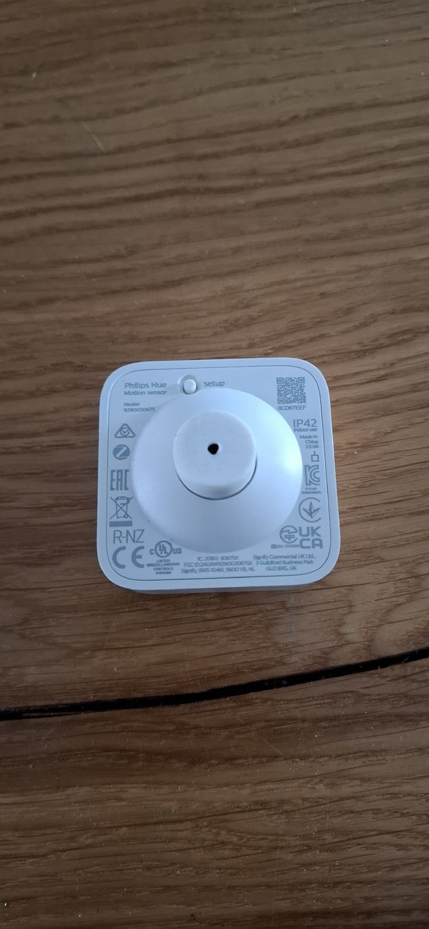Philips Schalter: Philips Hue Bewegungssensor  – Gebraucht aus Guntershausen von Jtattoo 1