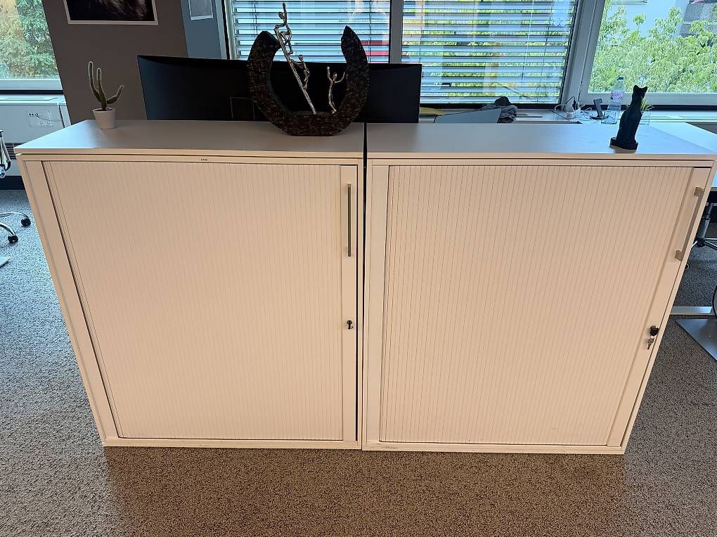Armadi: 9x Büro-Rolladenschrank Weiss  – Usato da Rikon im Tösstal venduto da abd_67zx