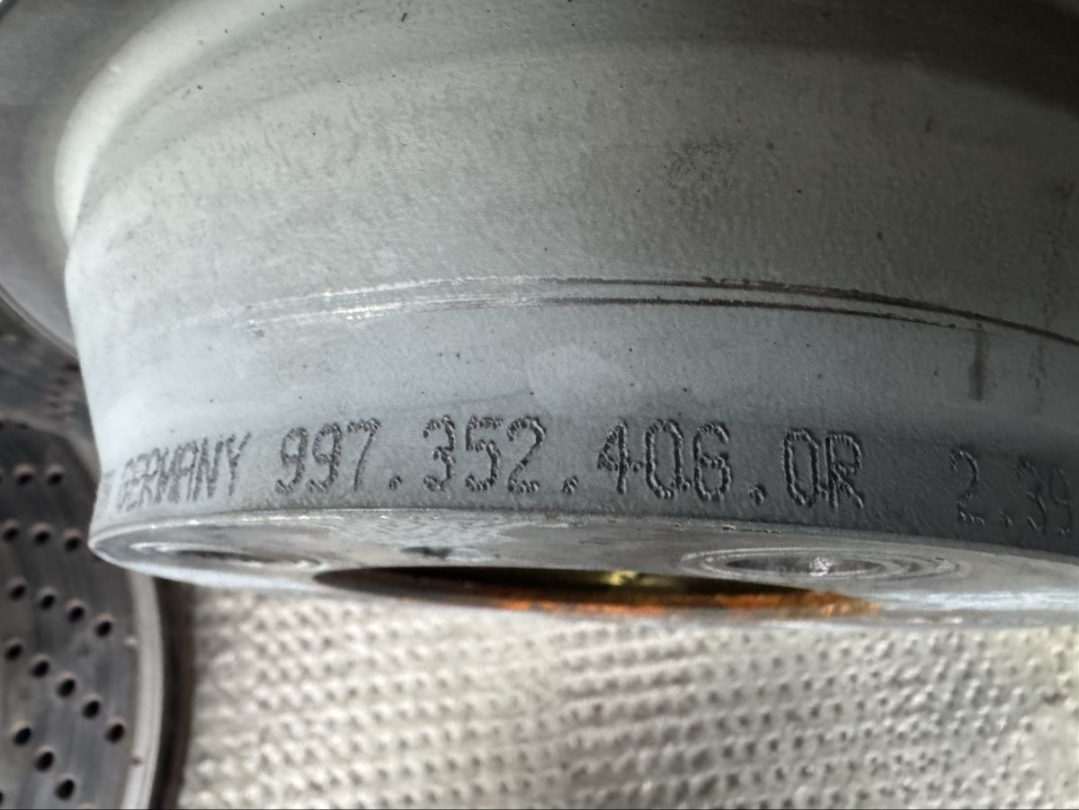 Porsche Tutti pezzi di ricambio auto: 2 disque de frein 350mmm Porsche – Usato da Neuchâtel venduto da CP-AUTOS 1