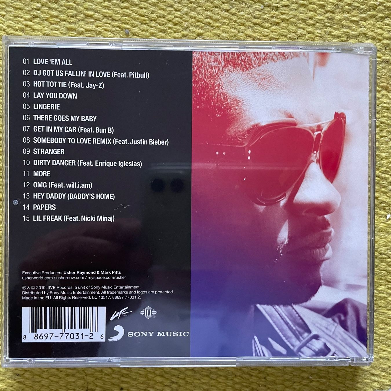 CD: USHER-VERSUS – Usato da Rorschacherberg venduto da CD-Roli 1