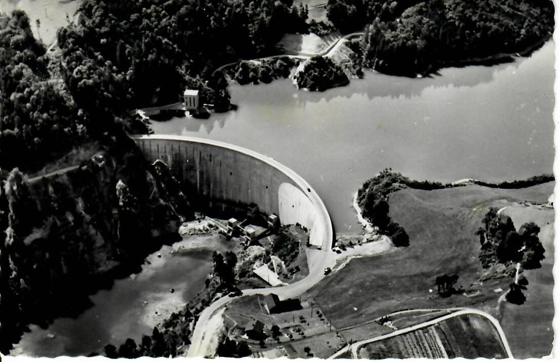 Cartoline postali: Barrage de Rossens – Usato da Hochdorf venduto da Ziegel-16