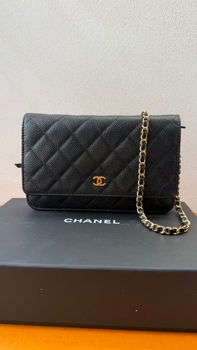 Chanel Borse da donna: Chanel Classic Timeless Wallet on Chain Black Caviar/ – Usato da Münchenstein venduto da watchpatrol 5