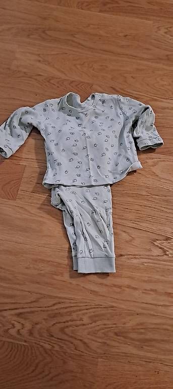 Pigiama & Simili: 3x Junge Pyjama Grösse 80 – Usato da Zürich venduto da Simonikus 3