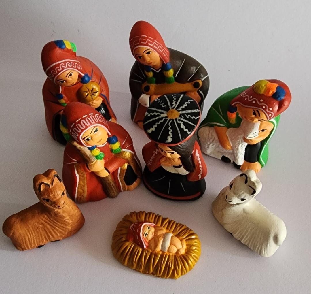 Figuren: Peru: 8 wunderschöne Keramik Krippefiguren, Neu!! – Neu (gemäss Beschreibung) aus Zihlschlacht von Glomex 8