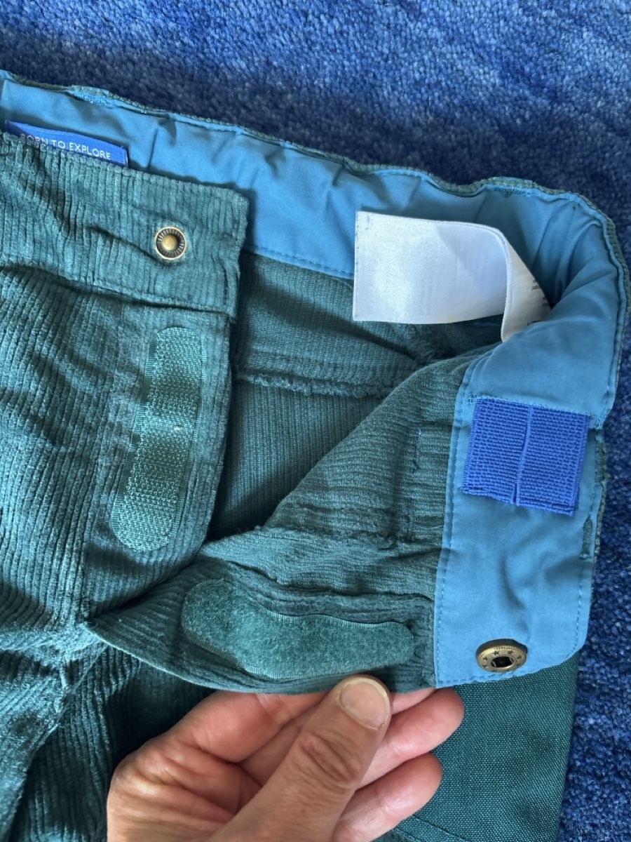 Finkid Pantalons: Finkid Hose Kilpi 134/140 – D'occasion à Liebefeld par nurseli 2