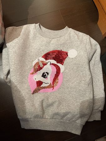 Pull fille 6 à 8 ans