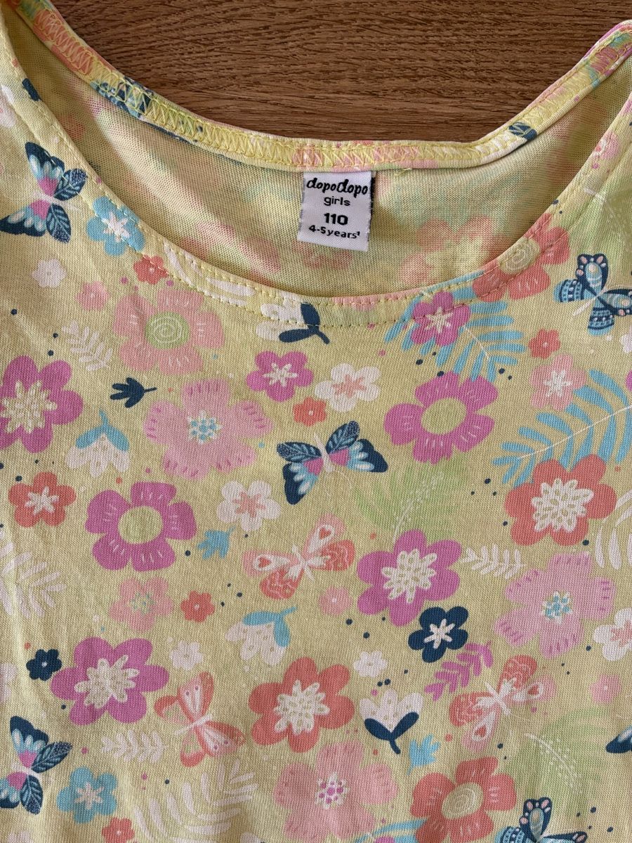 Vestiti & Gonne: Sommerliches Mädchen Kleid/ Röckli Grösse 110 – Usato da Witterswil venduto da Livee 1