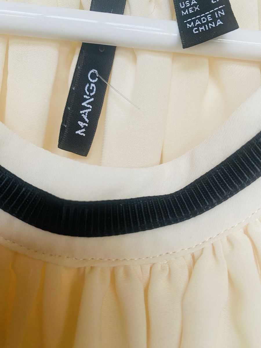 Mango Robes: Mango robe S neuf  – Neuf (Voir description) à Belmont-sur-Lausanne par chu_vxf5 2