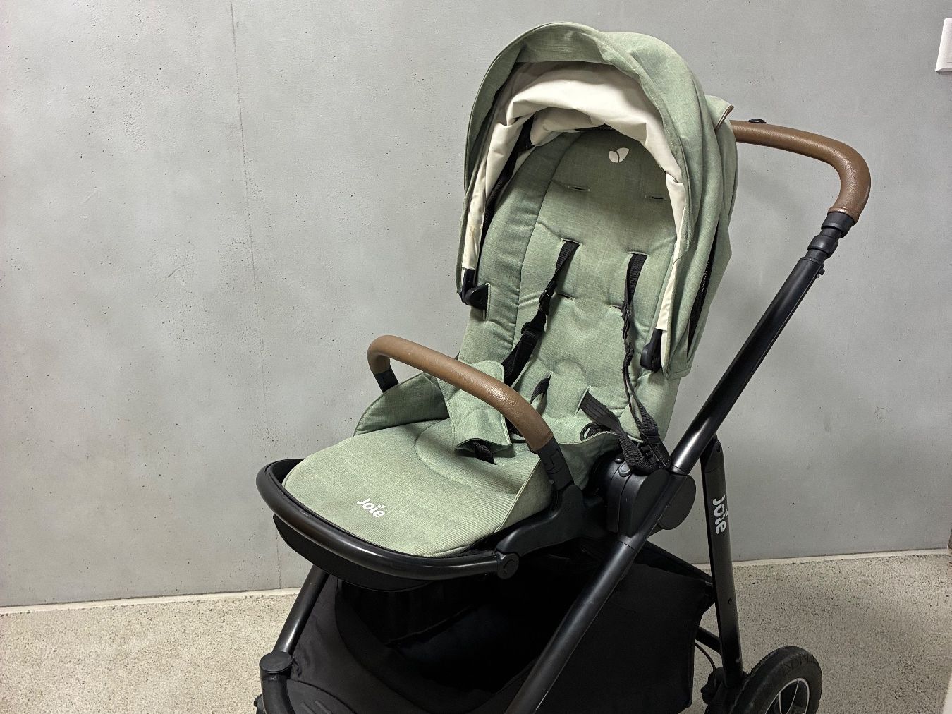 Carrozzine: Joie Kinderwagen / poussette – Usato da Plan-les-Ouates venduto da F.Muller