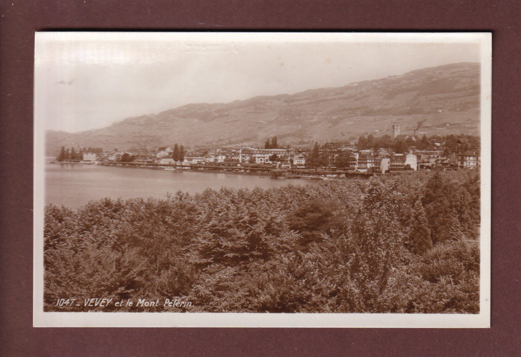 Cartoline postali: VEVEY et le Mont Pèlerin – Usato da Pully venduto da nicecards