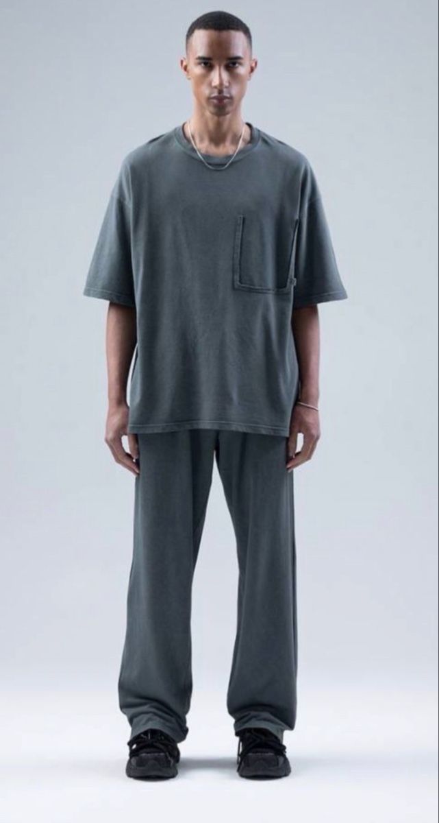 Lotti di vestiti: Barrier Lounge Set - Oversize - Gr. S, M, L - Brand New – Nuovo e nell'imballaggio originale da Wallbach venduto da Nenex