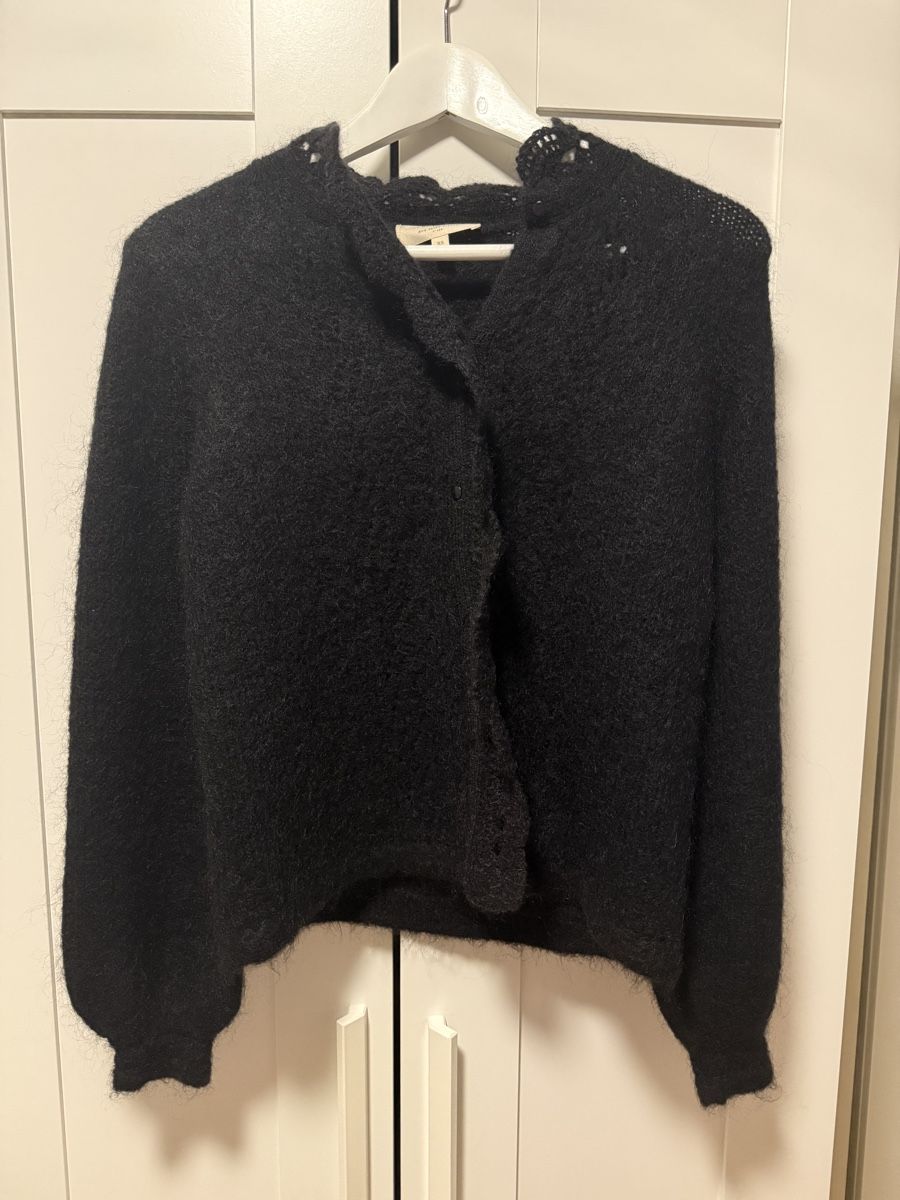 Sezane Jacken: SÉZANE Strickjacke schwarz Grösse XS – Gebraucht aus Uitikon Waldegg von ZH81