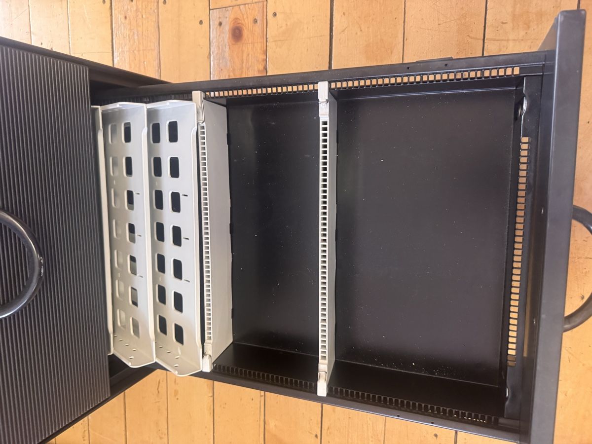 Banconi: Schubladencontainer Vitra?? – Usato da Dagmersellen venduto da casatualiq 7