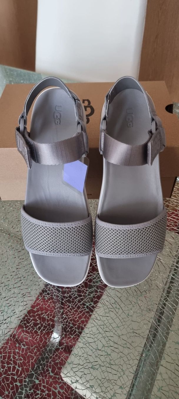 Ugg Chaussures femmes: UGG Gr. 40 – Neuf avec emballage d'origine à Luzern par Reni025 1
