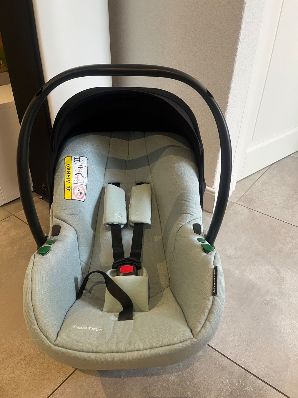 Seggiolini per auto: Avionaut Pixel pro 2.0, Babysafe, Babyschale, mint – Usato da Mollis venduto da Miss_Dresses 5