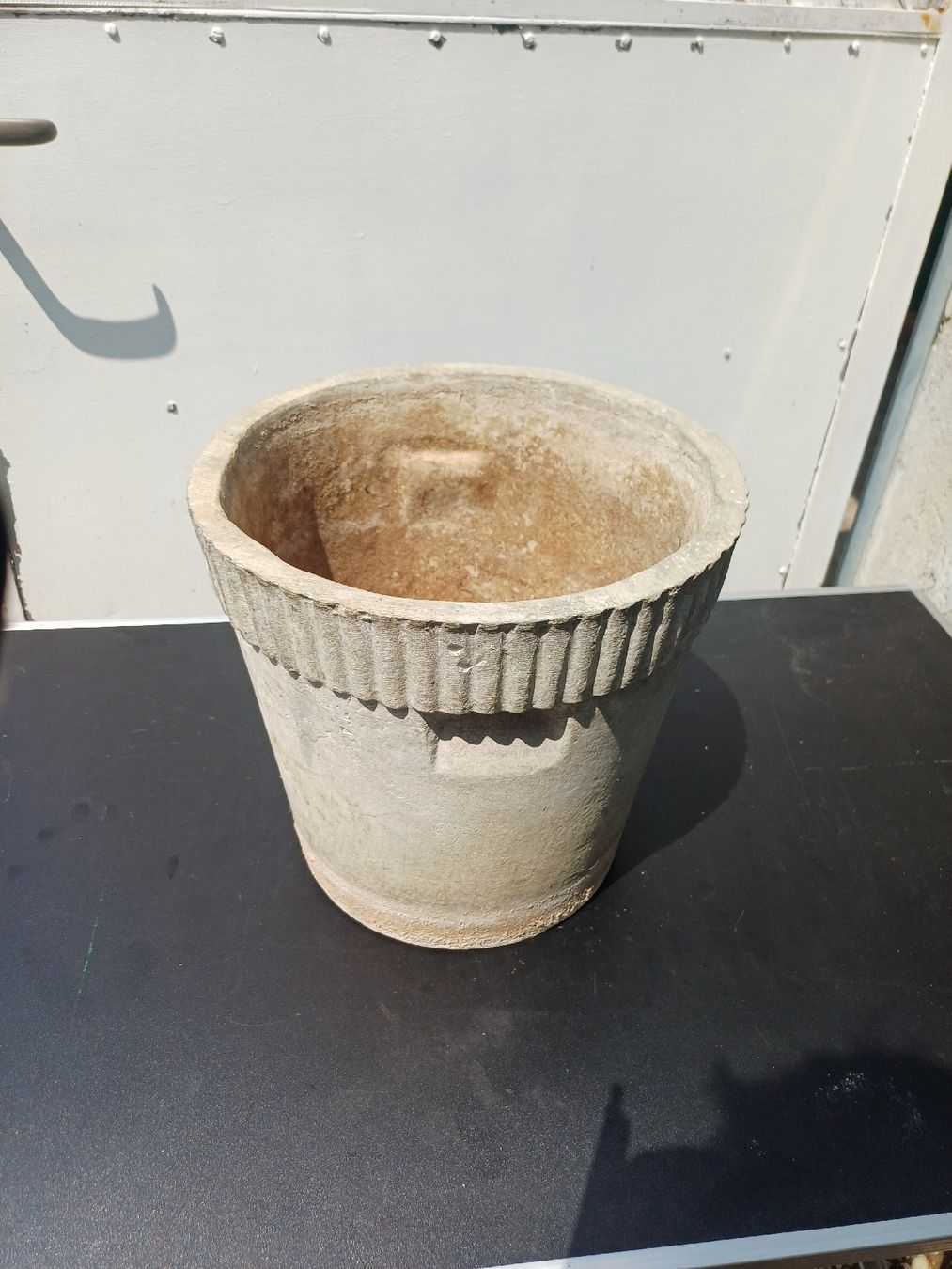 Eternit Vasi per fiori: Eternit Blumentopf – Usato da Wangenried venduto da Recycler94 3