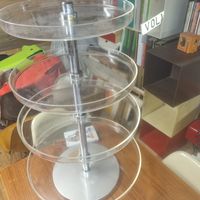Gläserkarussell , Gläsergestell, Plexiglas