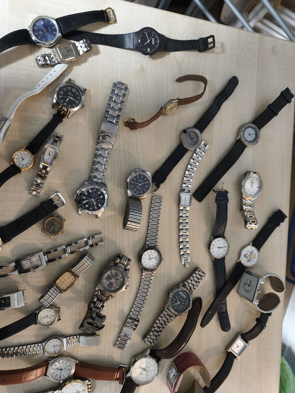 Uhren: Armbanduhr  – Gebraucht aus Kreuzlingen von dad_9x7b