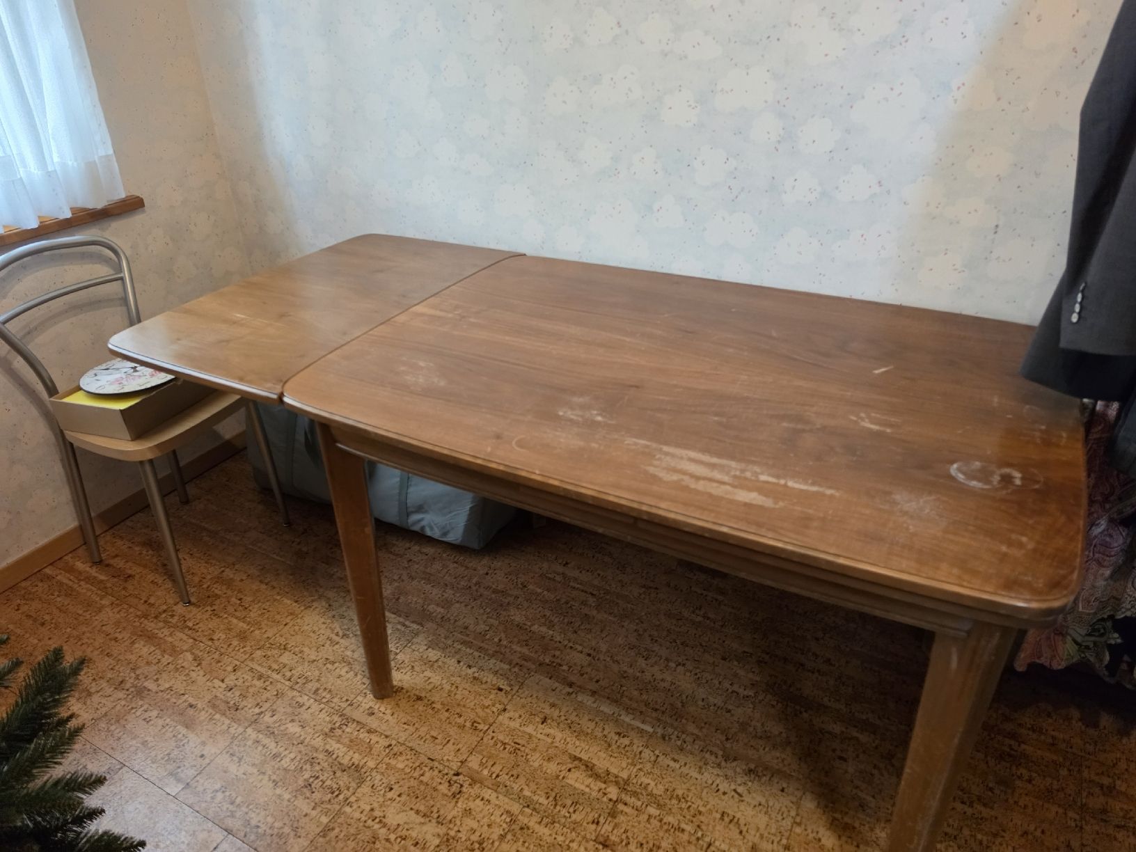 Tische: Tisch – Gebraucht aus Hettlingen von Ratio
