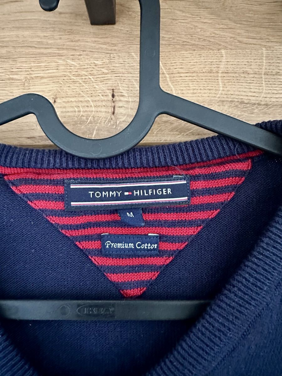 Tommy Hilfiger Maglioni & Felpe: Tommy Hilfiger Herren Pullover blau Grösse M – Usato da Bubendorf venduto da nebraska15 1