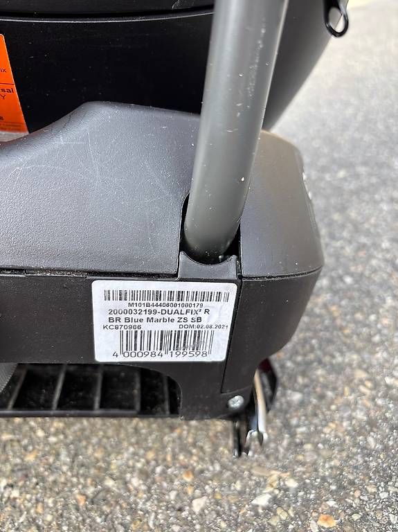 Seggiolini per auto: Britax Römer Dualfix 2R – Usato da Bern venduto da melbejo 1