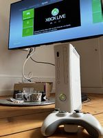 XBOX 360 inkl. Spiele und 1 Controller