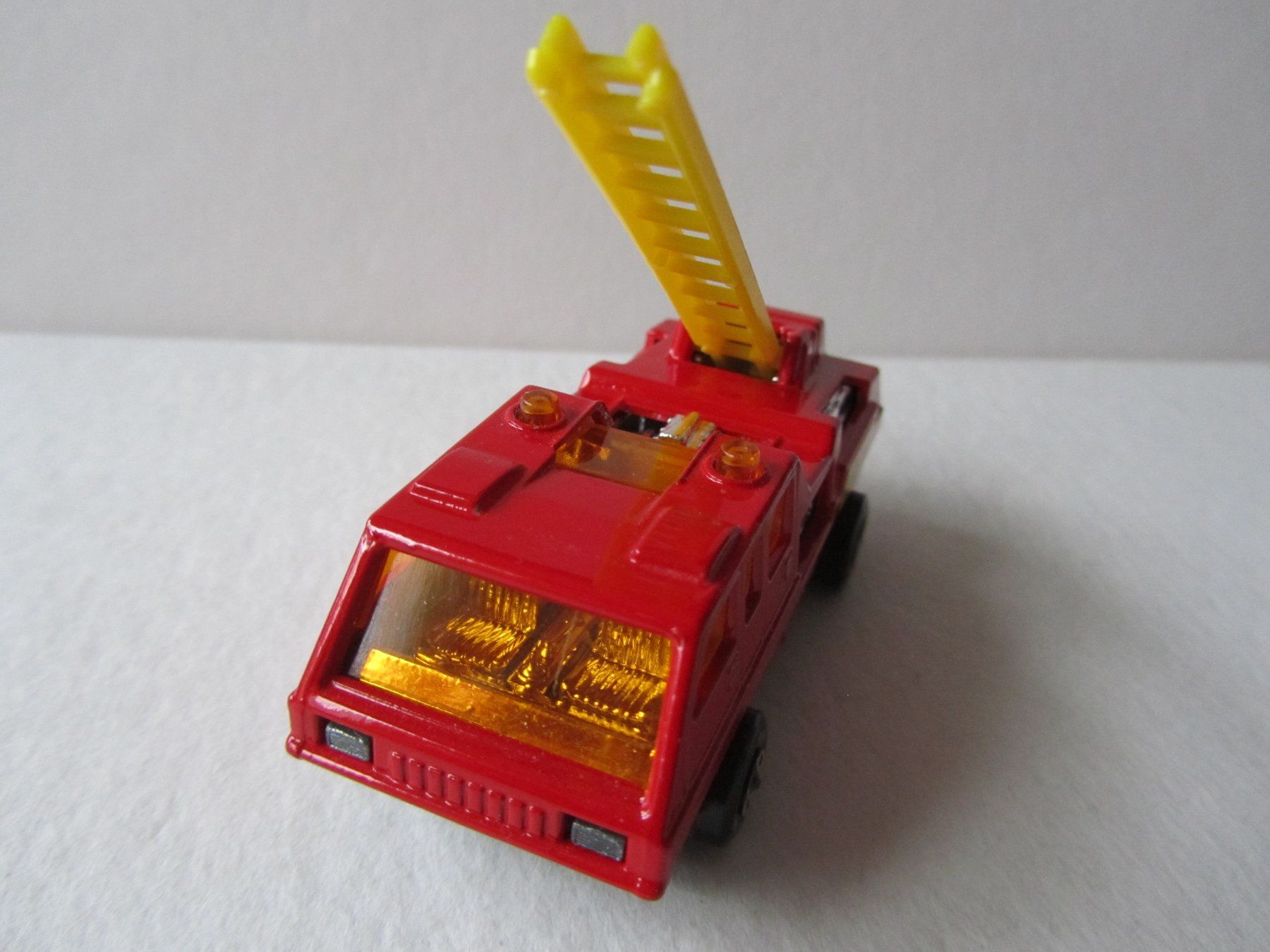Matchbox Modellini d'auto: Blaze Buster, Matchbox Superfast, Nr. 22C, unbespielt – Nuovo (secondo la descrizione) da Weiningen ZH venduto da dietsch57 1