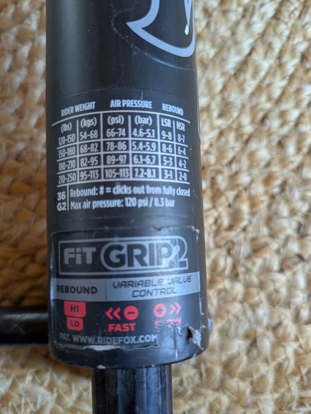 Fox Pezzi di ricambio: FOX 36 - Performance Elite Fit Grip 2 - 160mm – Usato da Prez-Vers-Siviriez venduto da ollie79 5