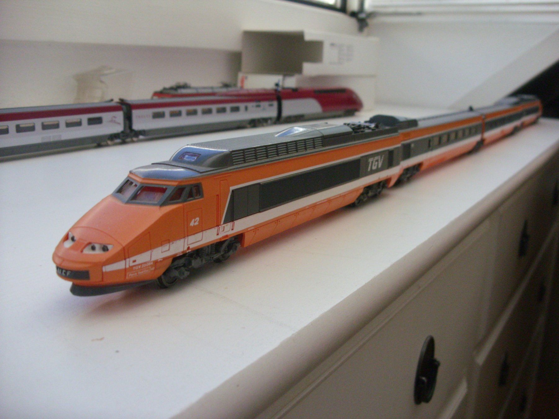 Jouef Modellini di ferrovie: Jouef H0  TGV orange AC analog – Usato da Untersiggenthal venduto da Gumel50