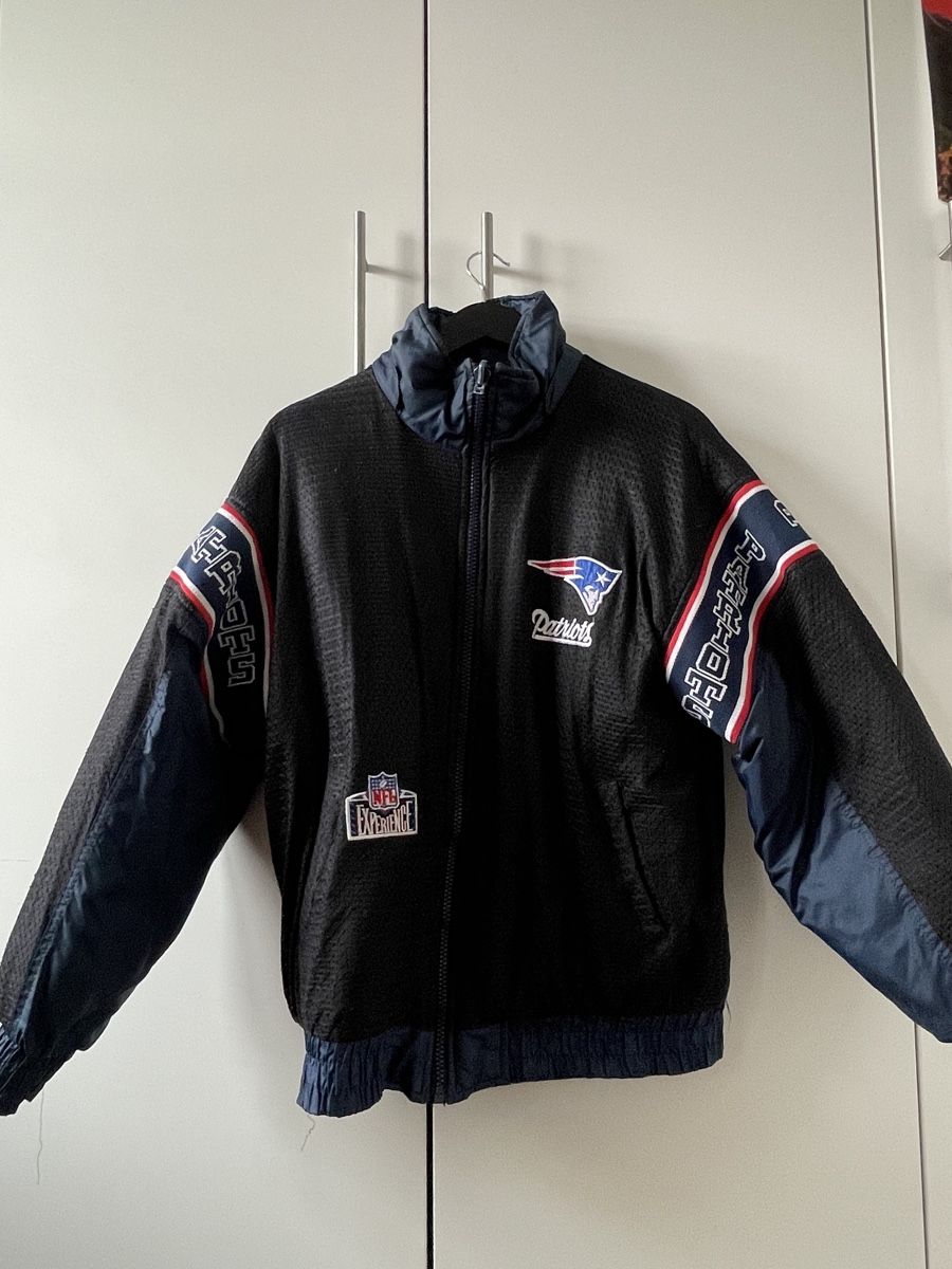 NFL Giacche: reversible NFL Patriots Winter/ Übergangsjacke, size L – Usato da Biberstein venduto da koempossible 2