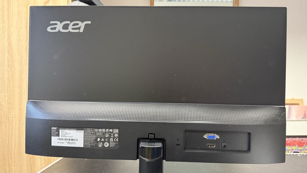 Monitore: Pc Monitor – Gebraucht aus Oberuzwil von WMB73 1