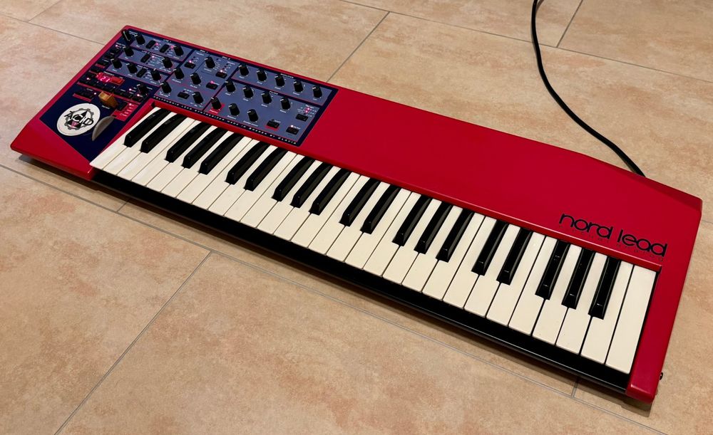 Clavia Musikinstrumente: Clavia Nord Lead 1 – Gebraucht aus Kleinandelfingen von Synapse 2