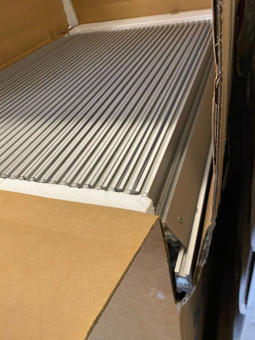 Profilati: SYMA SYSTEM 30 Aluminium Profil – Usato da Zürich venduto da Zapro 2