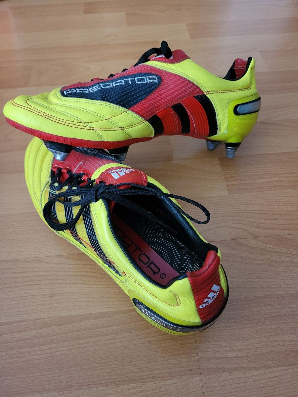 Adidas Herrenschuhe: Fussballschuhe Predator Adidas Gelb – Gebraucht aus Solothurn von  2