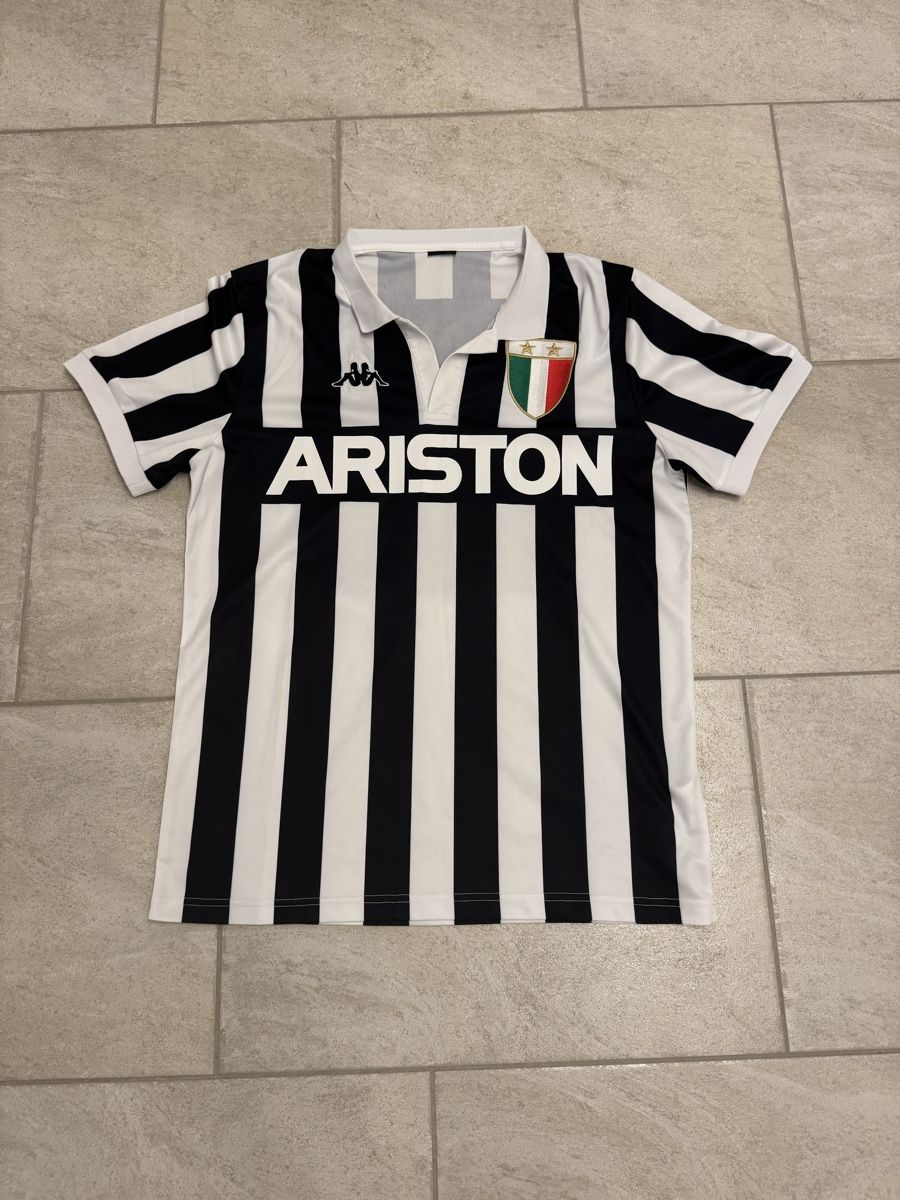 Leibchen & Hosen: Juventus Jersey 1984/85 Platini 10  – Gebraucht aus Laufenburg von gia_ts98