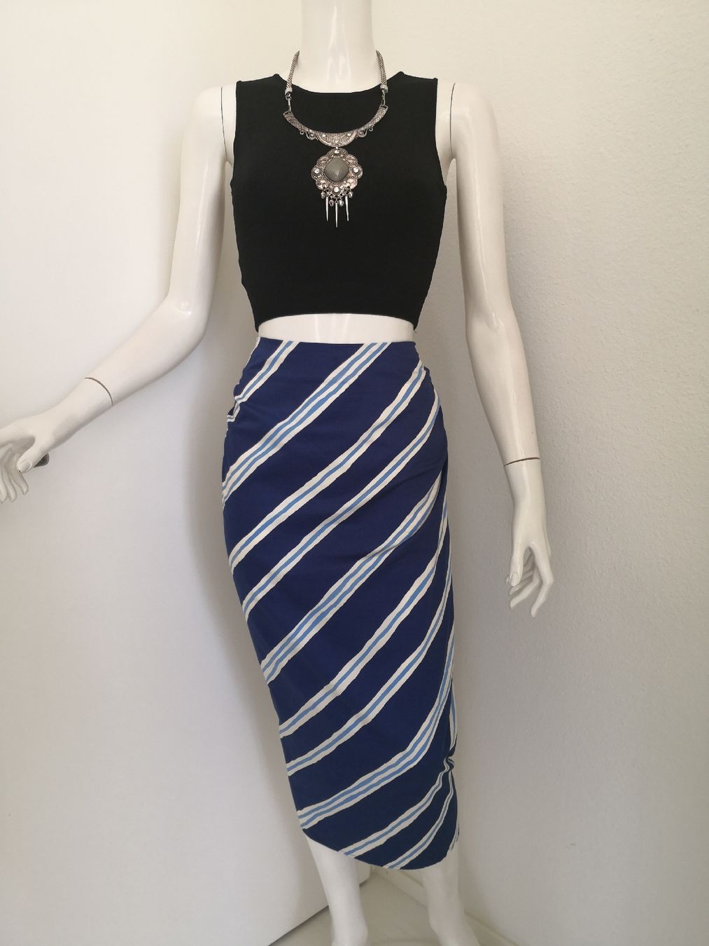 Mango Gonne: 🤩 MANGO MIDI-ROCK BLAU GESTREIFT – Nuovo (secondo la descrizione) da Olten venduto da Naja-Twins-Twins 5