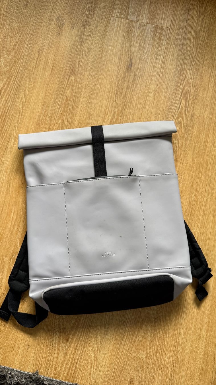 Zaini: Rucksack Roll-Top grau/lila – Usato da Winterthur venduto da melwatch 1