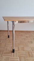 Schöner Esstisch/Bürotisch, höhenverstellbar