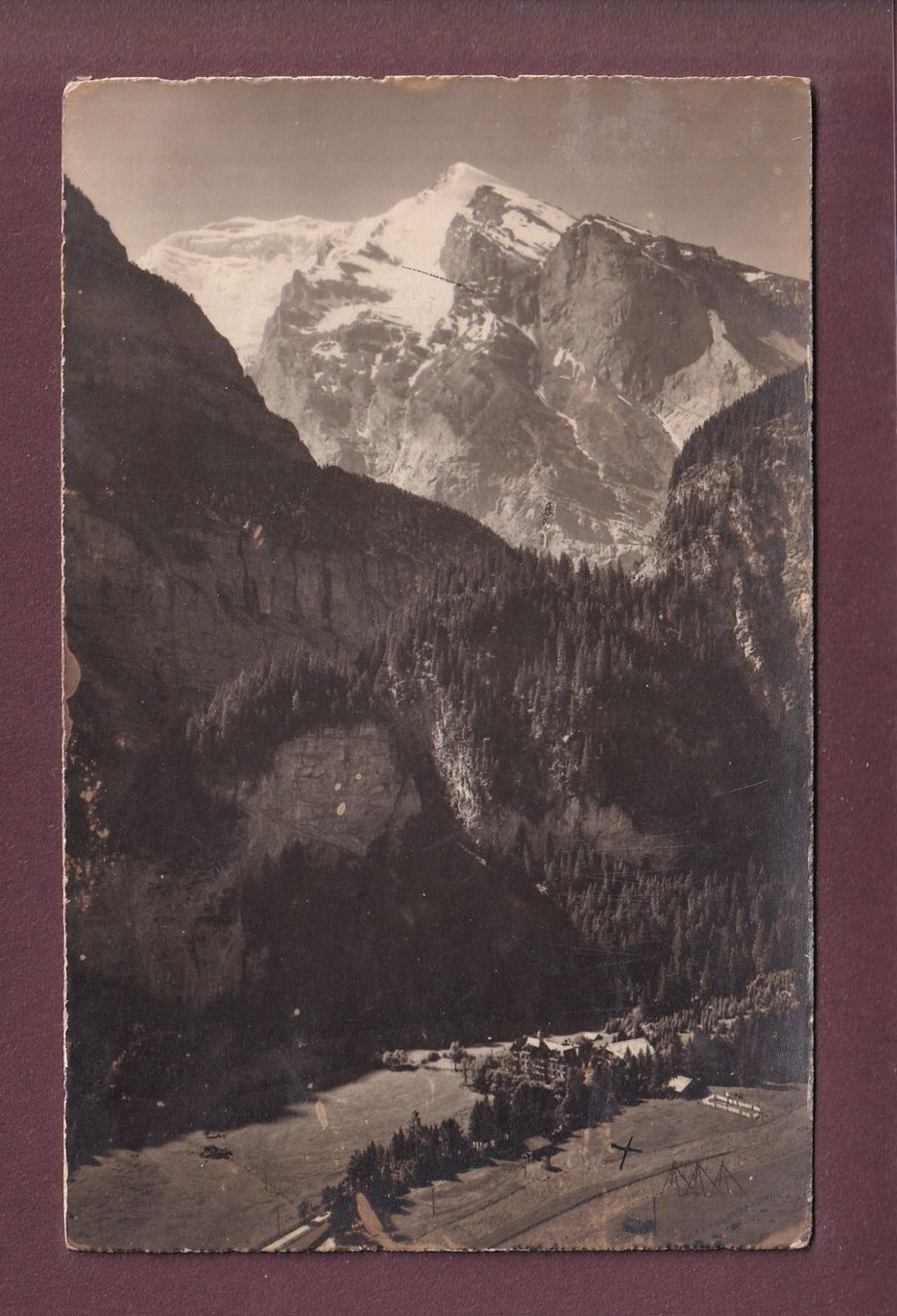 Cartoline postali: KANDERSTEG - Hotel Bären - 1925 E. Gyger – Usato da Pully venduto da nicecards