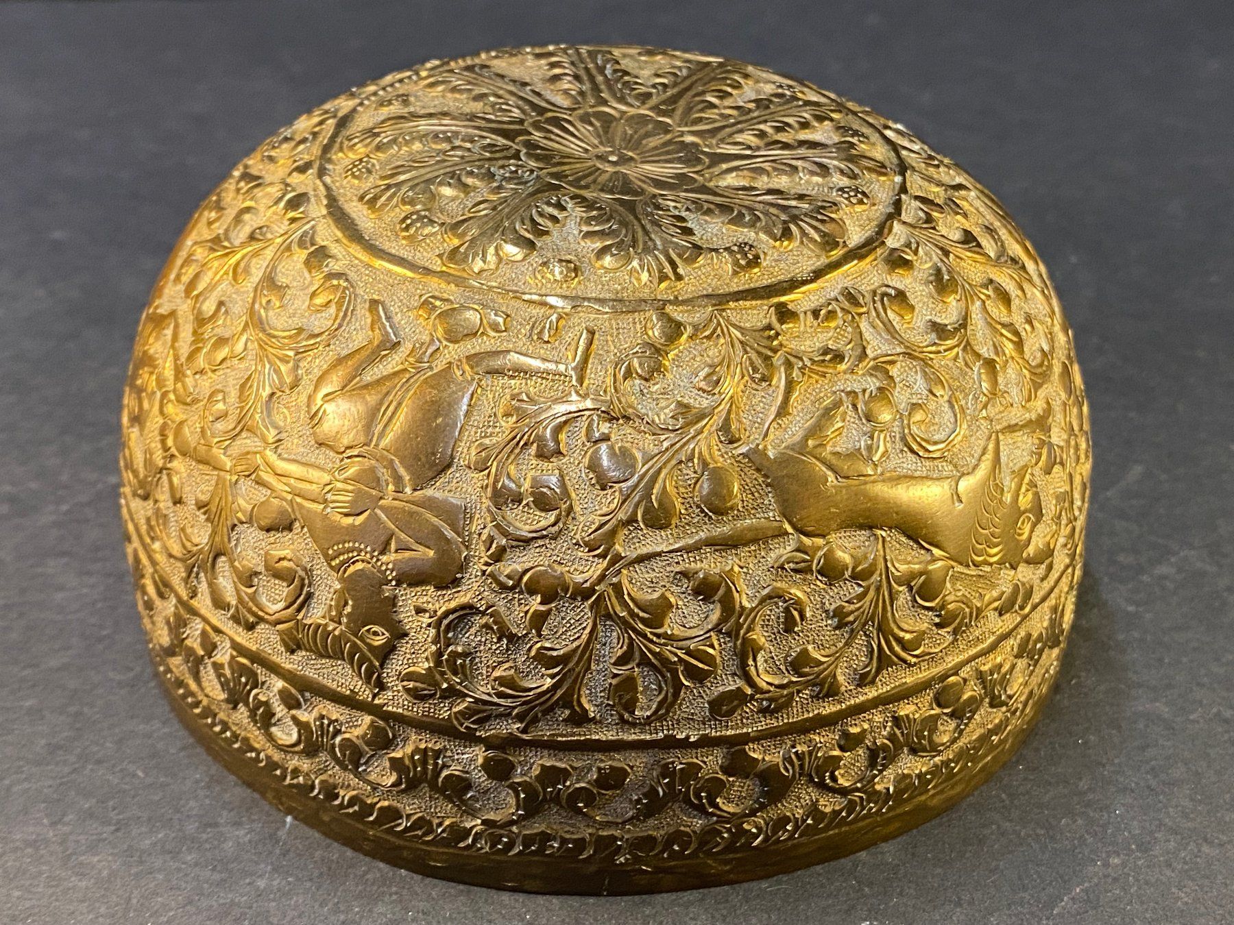 Tazze: Antike Persischer Messing Tasse, Schale, Handarbeit – Usato da Schaffhausen venduto da Magnet 9
