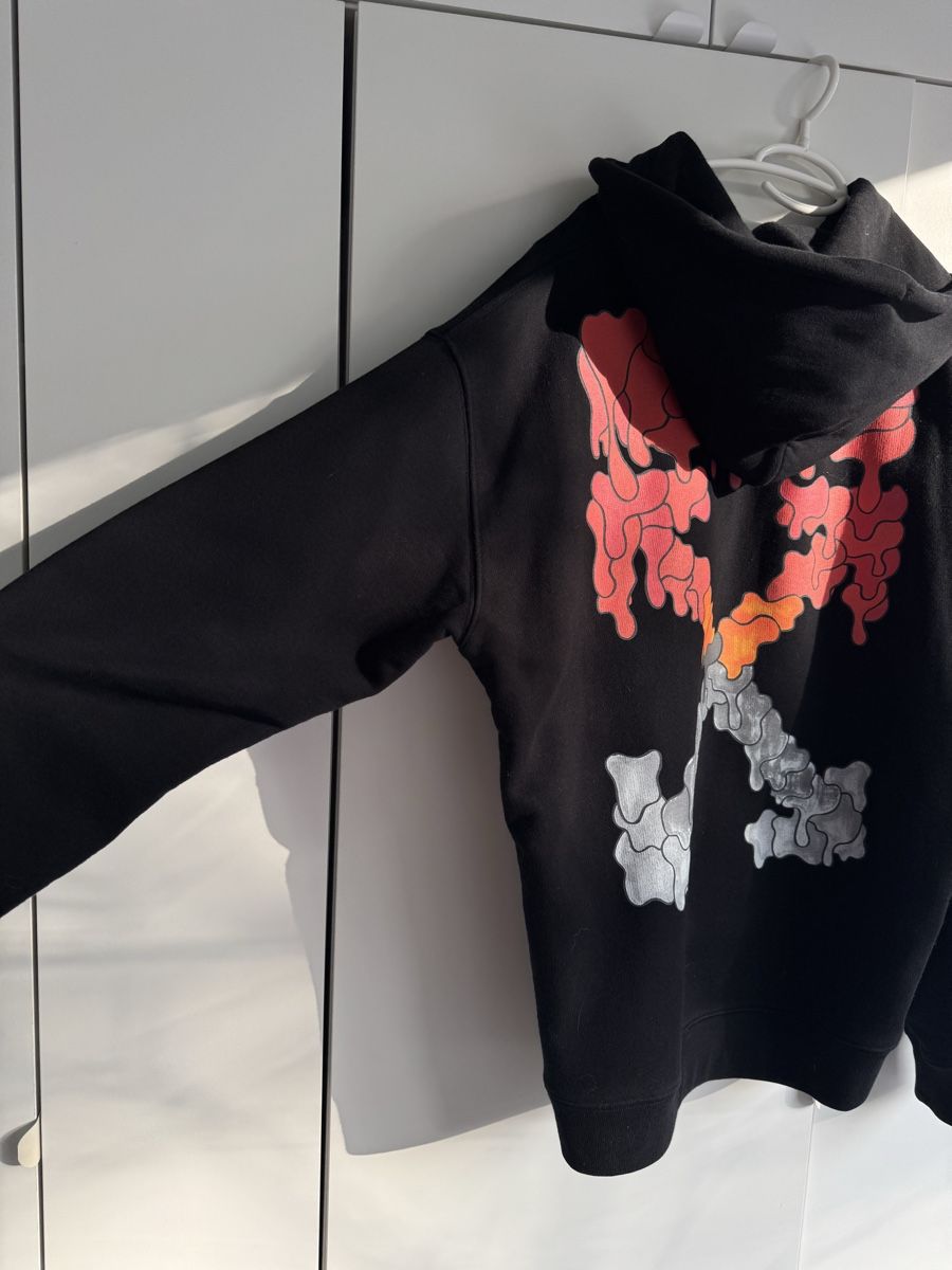 Off-White Maglioni & Felpe: Off-white hoodie – Usato da zürich venduto da Bailey17 2