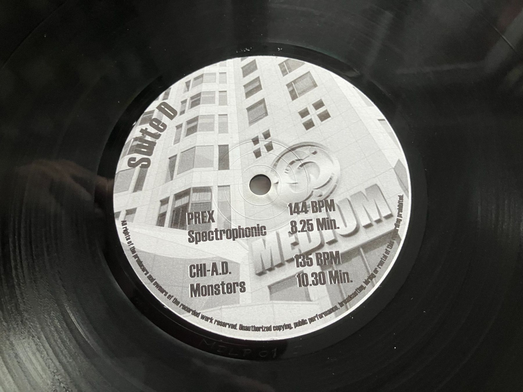 Schallplatten: Medium Neighourhood – Gebraucht aus Aarwangen von Jukebox3 9